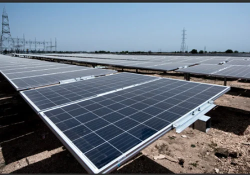 Porovnání fotovoltaických flexibilních modulů a konvenčních modulů