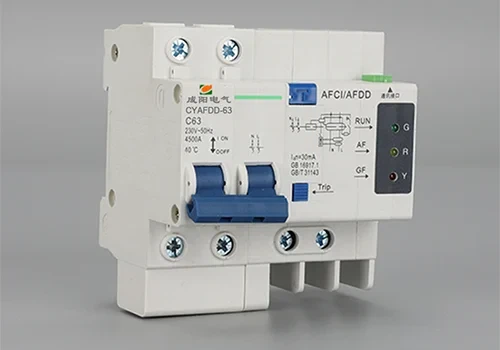 Úvod do problematiky fotovoltaického stejnosměrného oblouku a řešení
